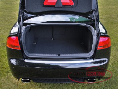 AUDI RS4 III 4.2 V8 FSI 420 QUATTRO - 10