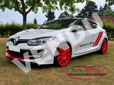 152 - 0 - RENAULT MEGANE III COUPE 2.0 TURBO 275 RS TROPHY-R N°068