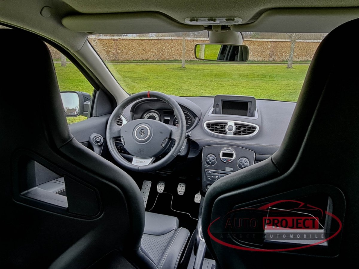 Volant RENAULT CLIO 3 d'occasion