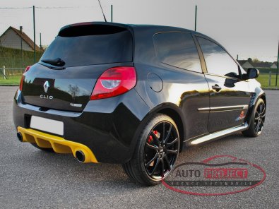 RENAULT CLIO III 2.0 16V 203 RS RED BULL RACING RB7 N°024 - 5