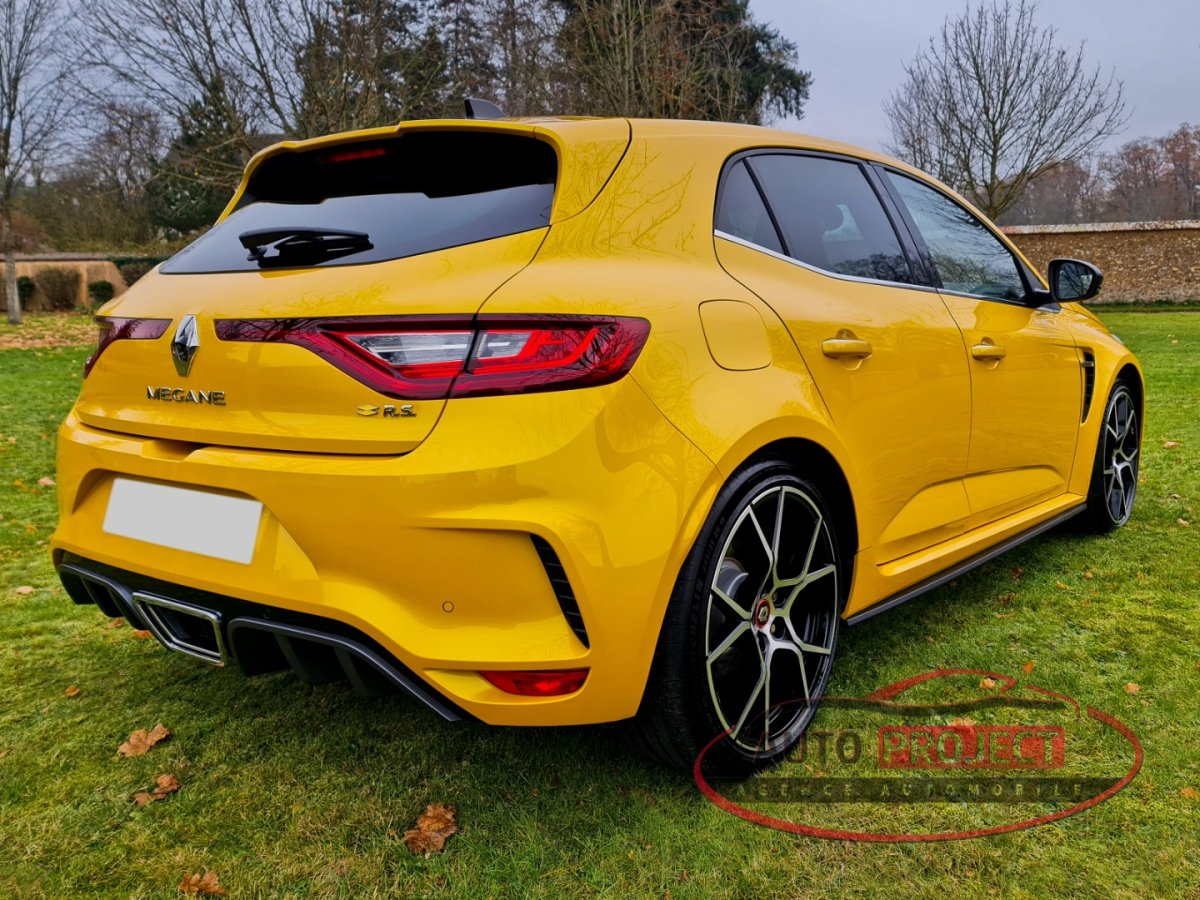 RENAULT MEGANE IV 1.8 TURBO 300 RS TROPHY EDC 6 - Voiture d'occasion -  EVREUX (27000) - AUTO PROJECT Agence Automobile à Evreux Normandie