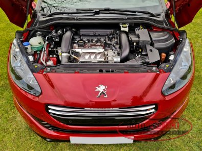 PEUGEOT RCZ 1.6 THP 270 R - 12