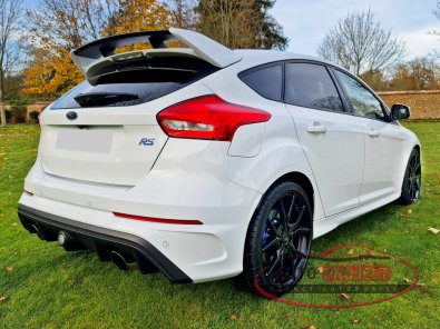 FORD FOCUS III 2.3 TURBO 350 RS - 5