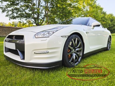 222 - 0 - Nissan GT-R R35 3.8 V6 550 BLACK EDITION - 1 &egrave;re main France - Etat NEUF