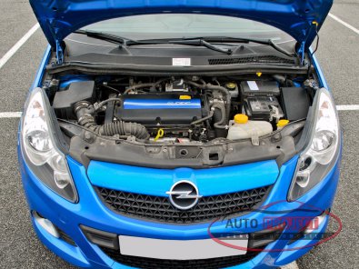 OPEL CORSA IV 1.6 TURBO 192 OPC - 12