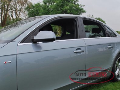 AUDI A4 IV 2.0 TDI 143 DPF S LINE - 9
