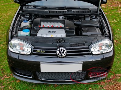 VOLKSWAGEN GOLF IV 3.2 V6 241 R32 DSG N°041 - 12