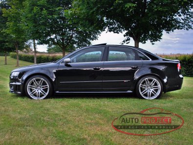 AUDI RS4 III 4.2 V8 FSI 420 QUATTRO - 2