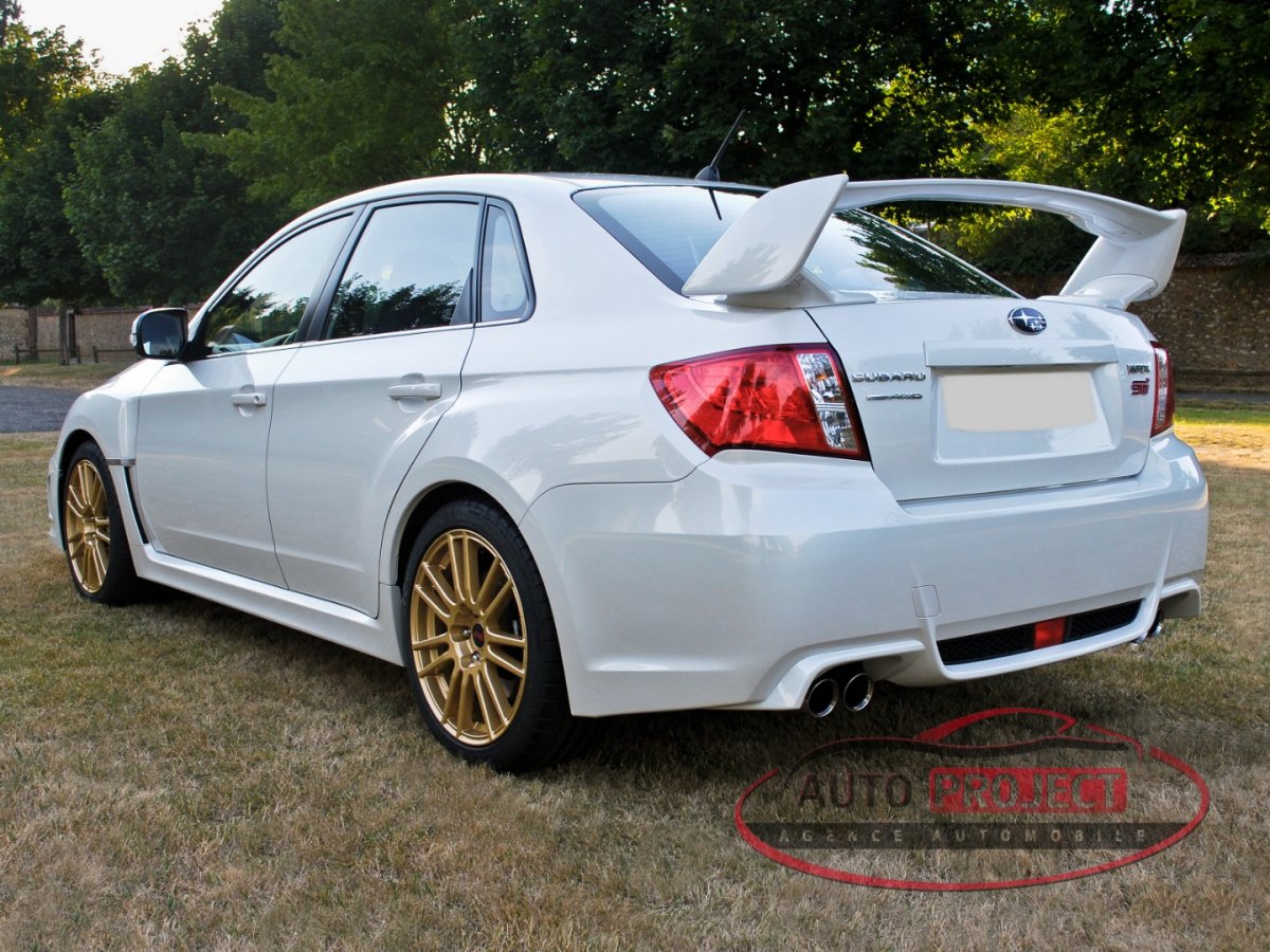 SUBARU IMPREZA III 2.5 TURBO 300 WRX STI S Voiture d