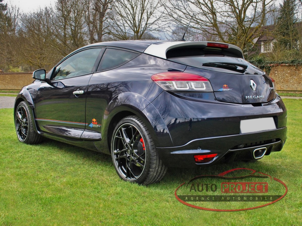 RENAULT MEGANE III COUPE 2.0 TURBO 265 RS RED BULL RACING