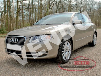 51 - 0 - AUDI A4 III 1.9 TDI 116 AMBITION LUXE