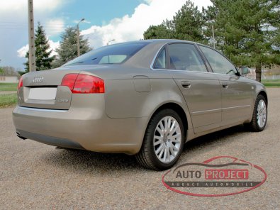 AUDI A4 III 1.9 TDI 116 AMBITION LUXE - 5