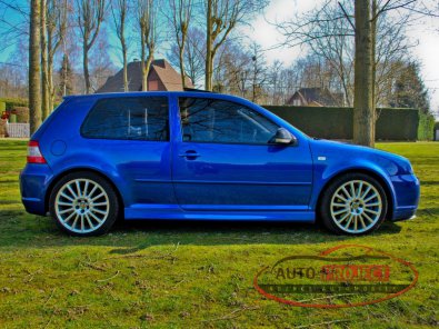 VOLKSWAGEN GOLF IV 3.2 V6 241 R32 - 6