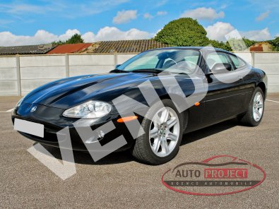 JAGUAR XK8 COUPE 4.0 V8 294 - 1