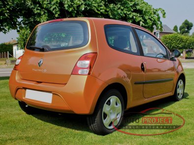 RENAULT TWINGO II 1.5 DCI 65 DYNAMIQUE - 5