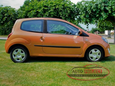 RENAULT TWINGO II 1.5 DCI 65 DYNAMIQUE - 6