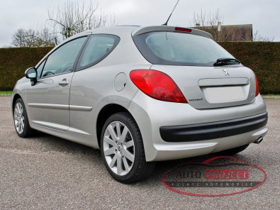 PEUGEOT 207 1.6 HDI 110 FAP FELINE - 3