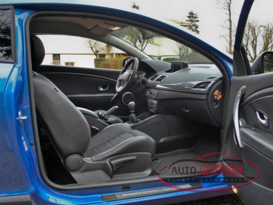 RENAULT MEGANE III COUPE 2.0 DCI 160 FAP GT - 16
