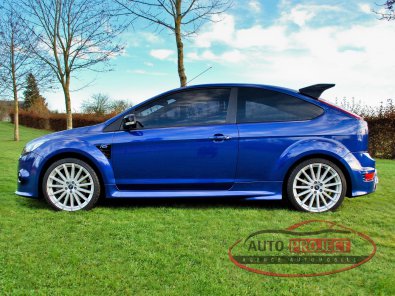 FORD FOCUS II 2.5 TURBO 305 RS - 2